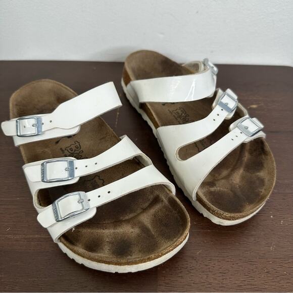 Birki’s Birkenstock White Patent 3 Strap Buckle Slide Sandals Size 37 US 6 - Picture 2 of 10